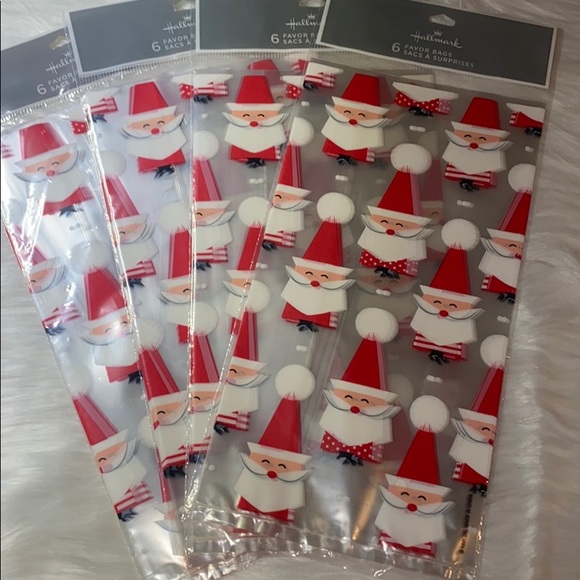 Hallmark ‘24’ Santa Favor Bags w/ Ties, NWT-Sealed - Picture 3 of 8